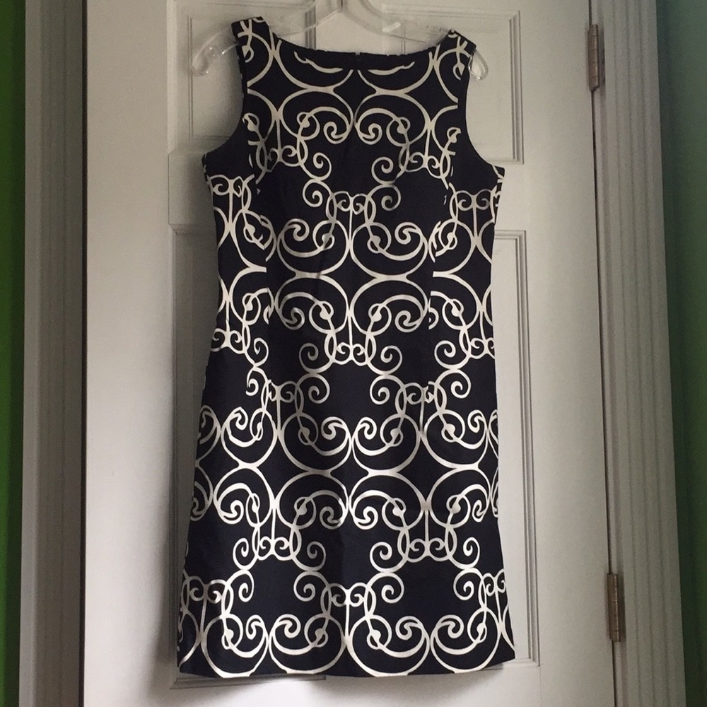 Ann Taylor Petites Black dress with cream design